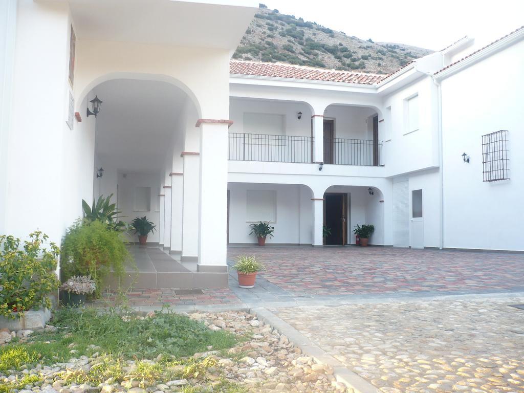 Apartamentos Turísticos Rurales Monte de las Ánimas Valdepenas de Jaen Esterno foto